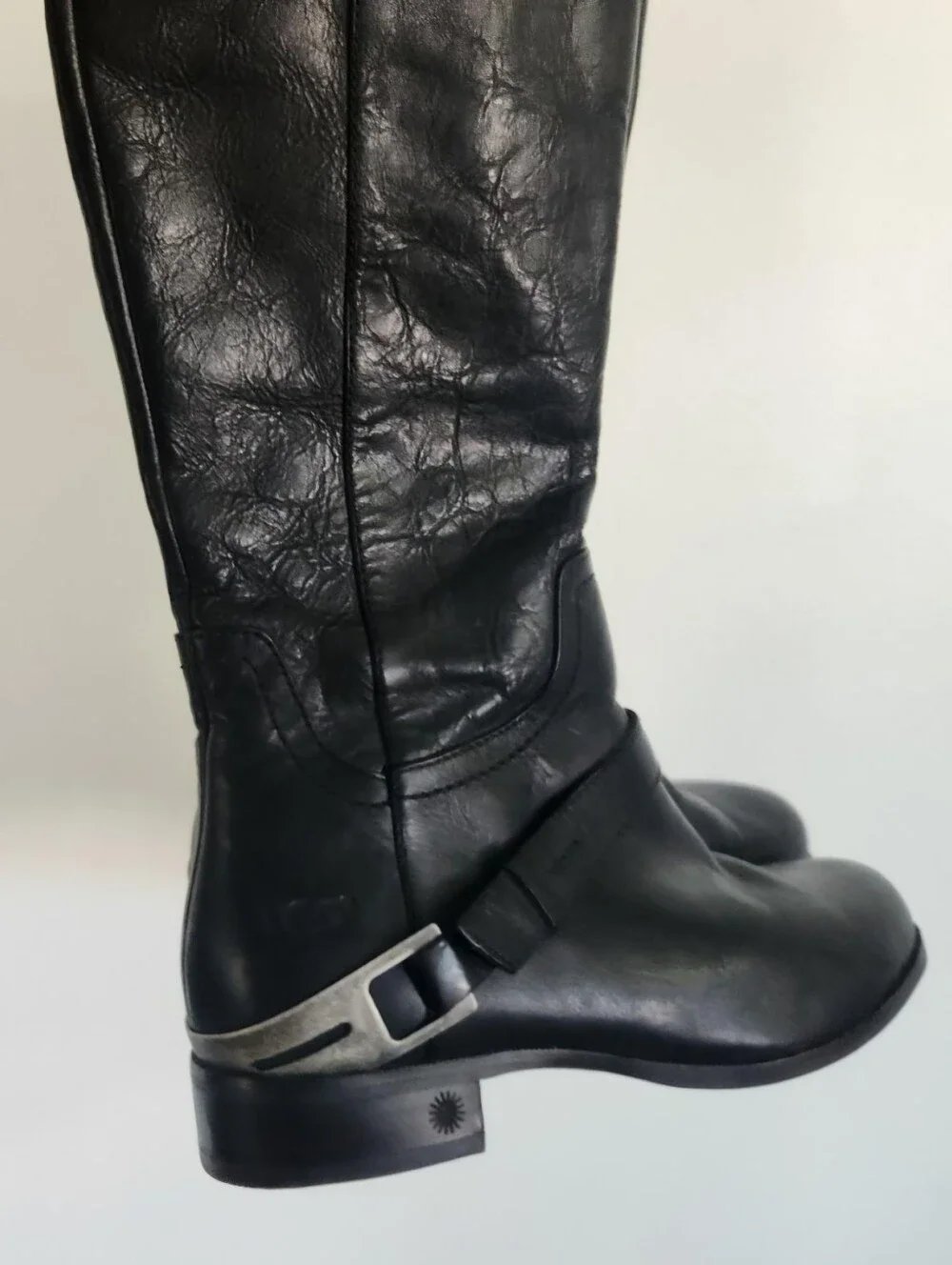 Ugg Channing Tall Black Crackled Leather Boots sz.7